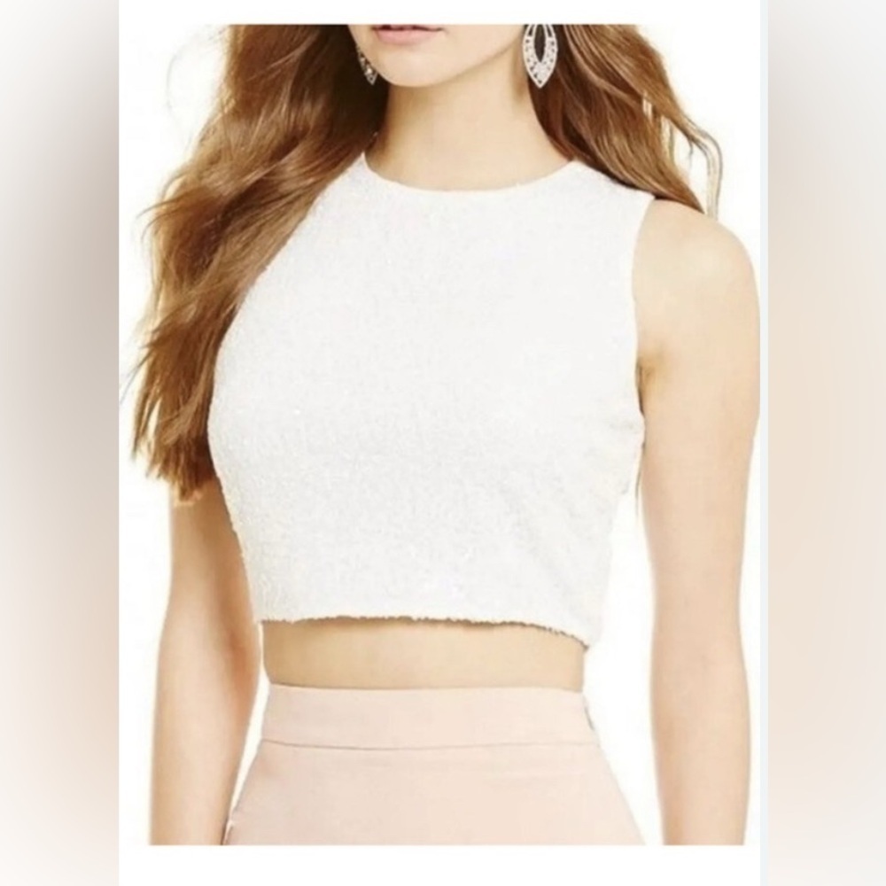 Belle by Badgley Mischka, sz 8, white lines sequined sleeveless bridal crop top - Picture 8 of 8
